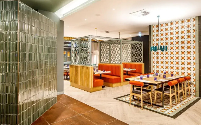 Holiday Inn Manchester Airport by IHG