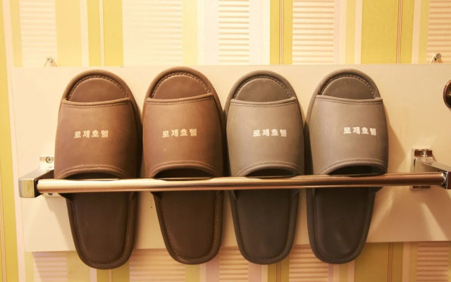 Suwon Rose Hotel