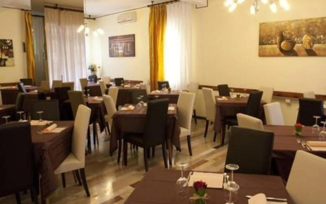 Hotel Suez