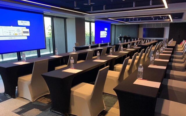 Aloft Tainan Anping