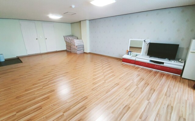 Yangyang Naksan Pebble Beach