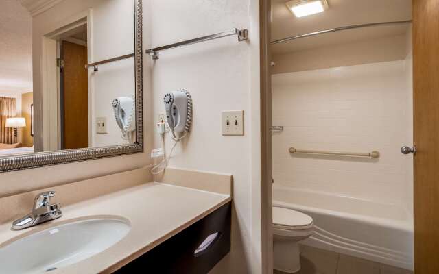 Best Western Inn & Suites of Macon