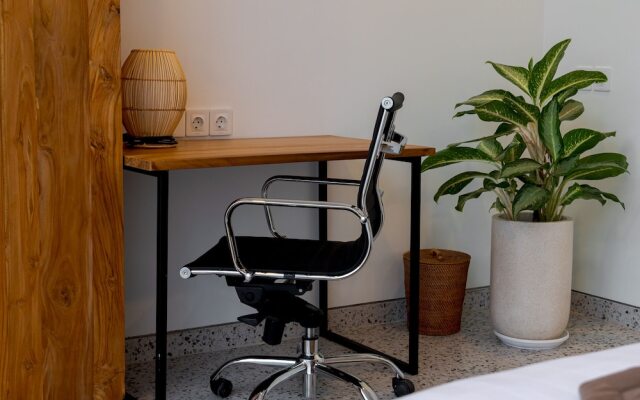 Sunny Village Batu Bolong