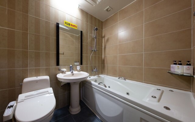 Gwangju Sinandong Nabiya Motel