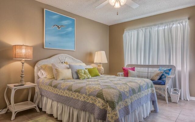 Harbor House Unit 11B