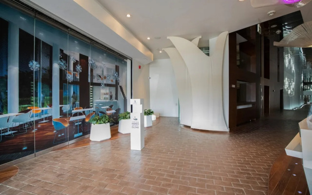 Apartment Sea Towers Gdynia by Renters