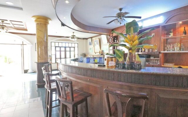NIDA Rooms Cape Patong Malibu