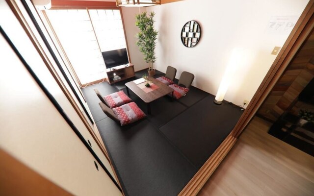 Omotenashi House Part 1 (174-1)