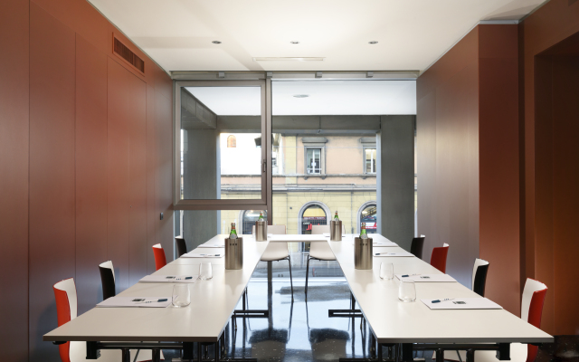 UNA HOTELS Bologna Centro
