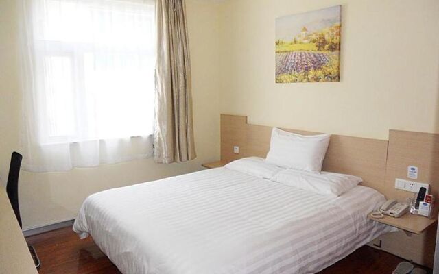 Hanting Express Liuzhou Bayi Road