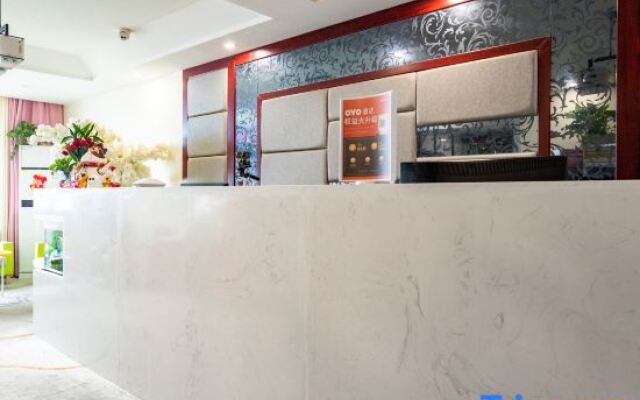 OYO Mushi Hotel (Zhenjiang Babai Ban Suning Square)