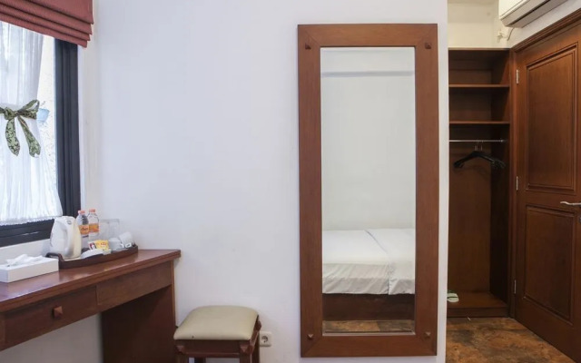 OYO 196 Horizone Residence