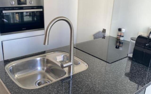Luxury Center Apartment