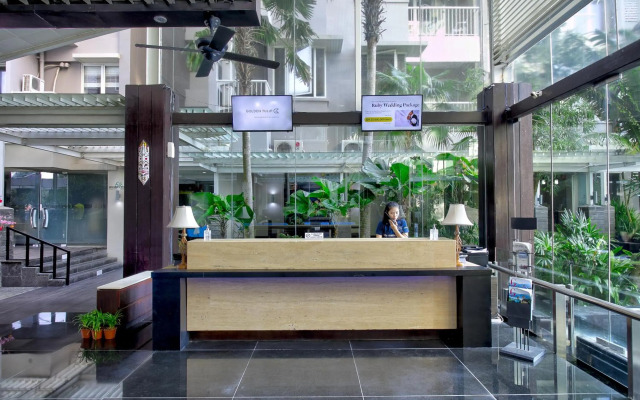 Golden Tulip Balikpapan Hotel & Suites