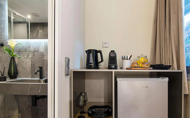 Athens Imperial Suites - Luxury Living