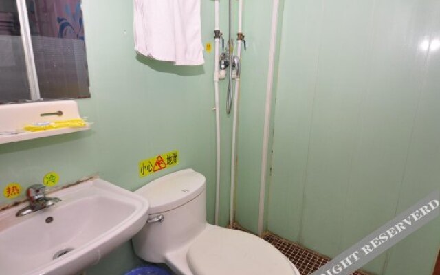 Junya Hotel (Jinan Honglou Plaza Julong Plaza)