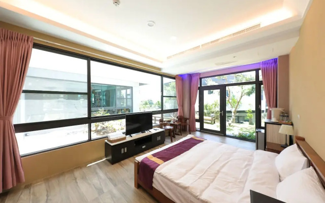 Five mountains and Three Water B&B