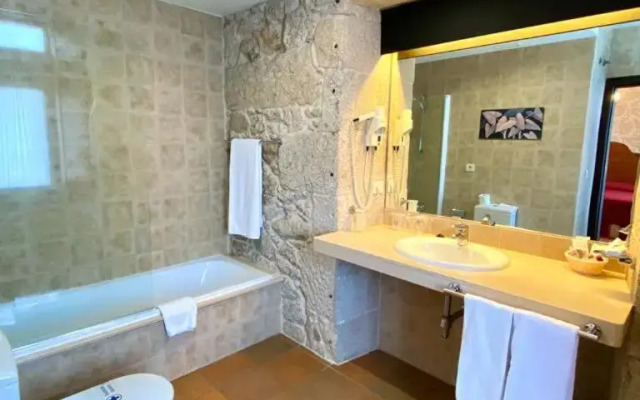 Hotel Pazo de Lestrove by Pousadas de Compostela