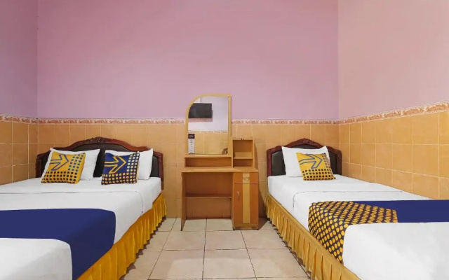 SPOT ON 91930 Hotel Citra Dewi 4 Manunggal