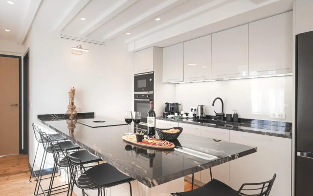 MADISON Saint Jean de Luz - Handwritten Collection