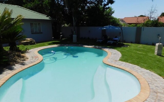 Savannah Guest House