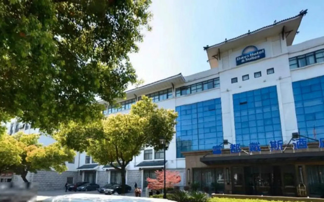 Days Hotel And Suites Fudu Changzhou