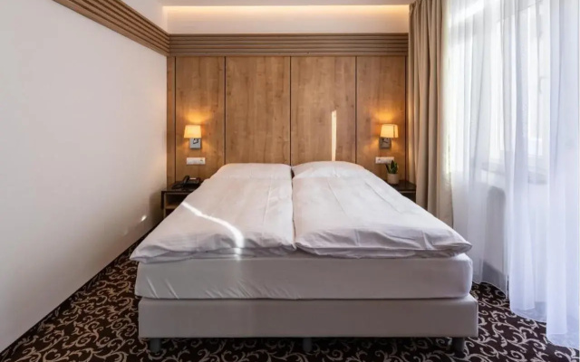 Hotel Urpin City
