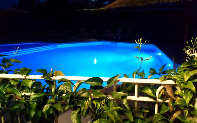Brit Hotel Confort Helios Agde