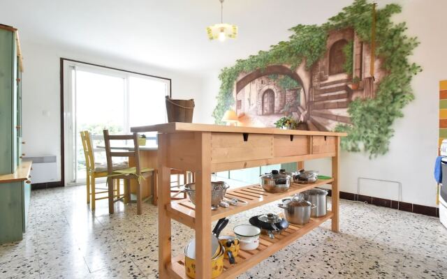 House With Private Swimming Pool Close to Narbonne