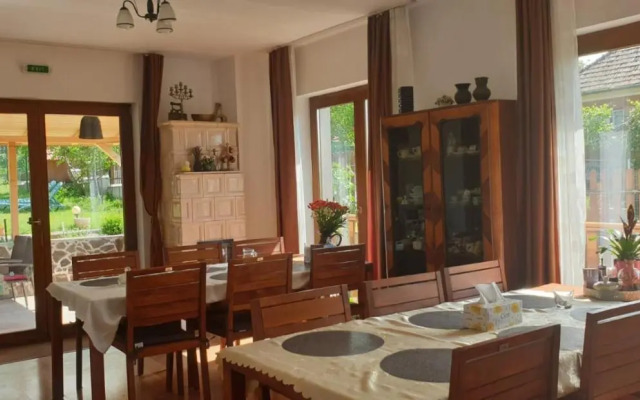 Casa Paduricea