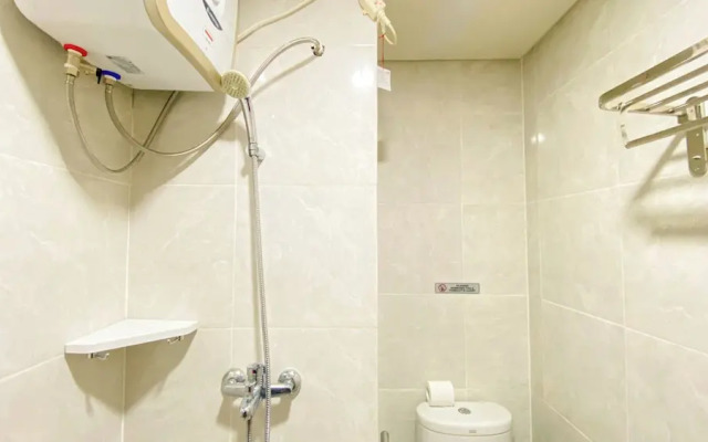 Comfortable And Homey Studio Room Parkland Avenue Apartment