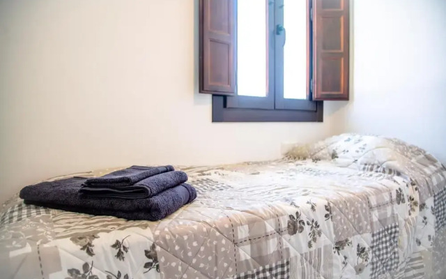 Preciosa Casa La Humosa