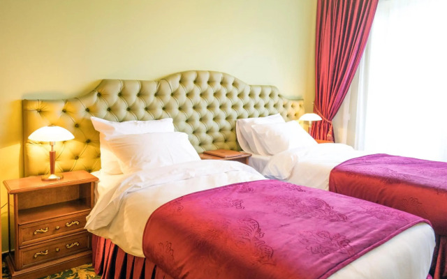 Studio One Accommodation Suites