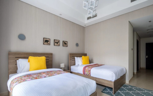 Lavish 3BR With Study in Downtown Dubai