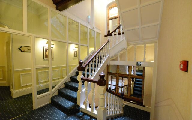 Burlington Hotel, Best Western Premier Collection