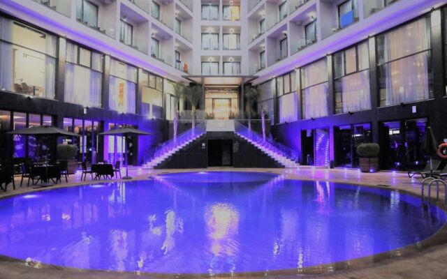 Dominium Hotel