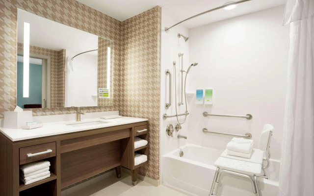 Home2 Suites by Hilton Warminster Horsham