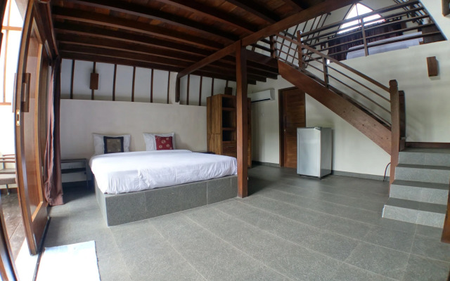 Oceans 5 Dive Resort