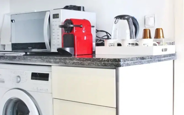 Foch Apartment