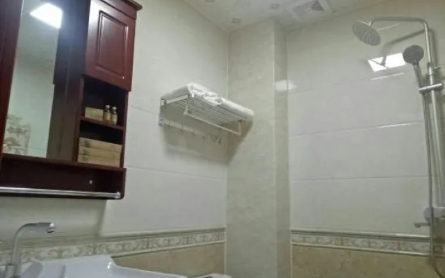 Wutai Mountain Xian Yaju Inn – Bathroom – Xinzhou