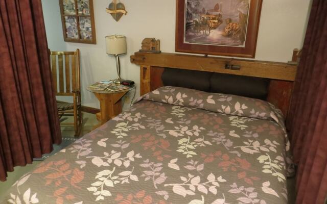 Cupola Inn Bed & Breakfast