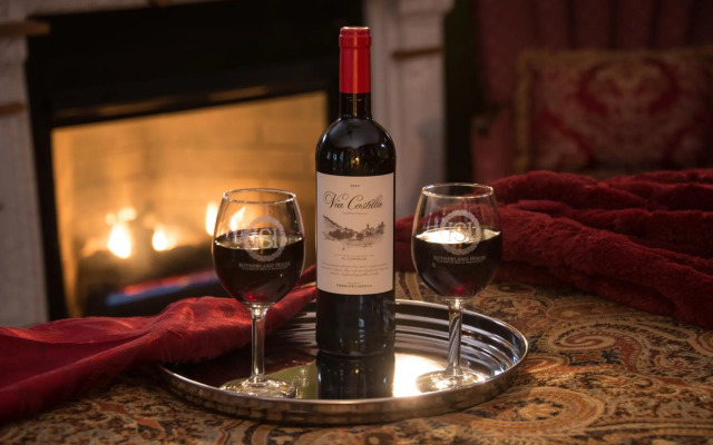 Sutherland House Victorian Bed & Breakfast