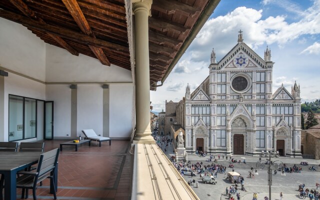 Loggia Santa Croce