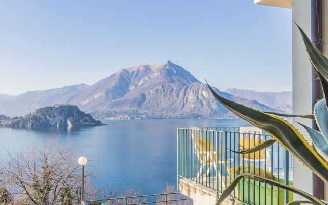 Sunset Flat Varenna Pino