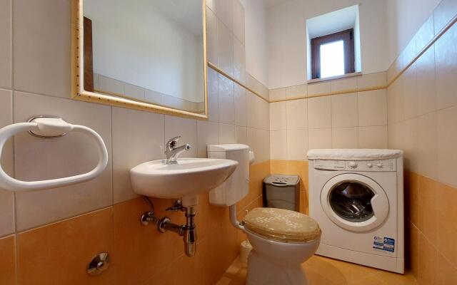 Apartment Niki in Tribalj