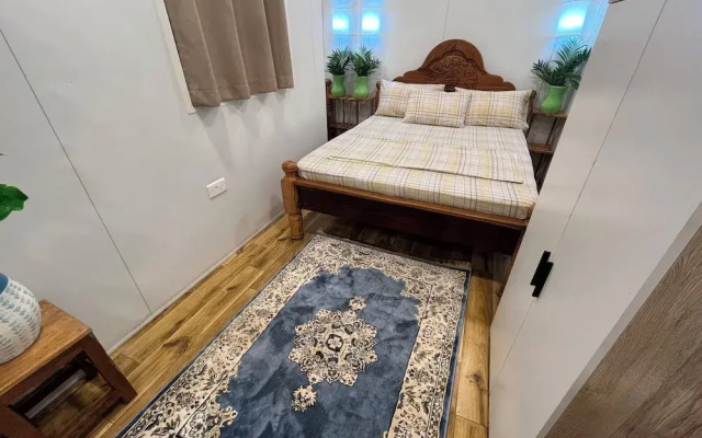 Zanzibar Beach House- South