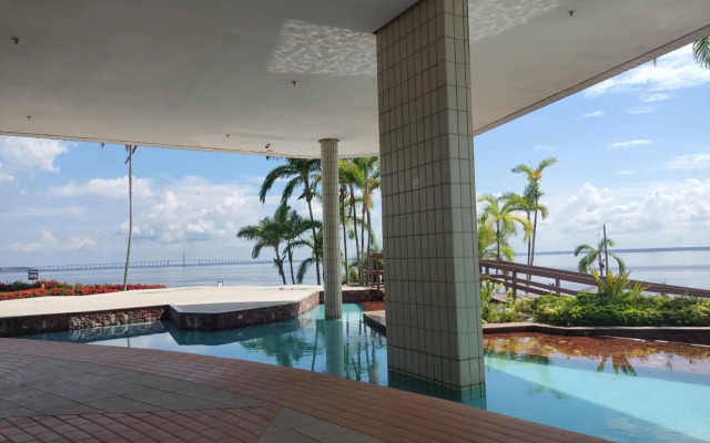 Tropical Executive Hotel