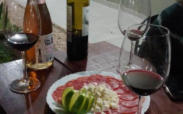 Pousada Ostara casal azaleia