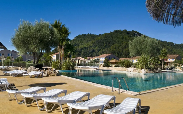 Provencal Villa With Dishwasher, 1km From Nice Town Vidauban