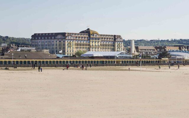 Hôtel Barrière Le Royal Deauville
